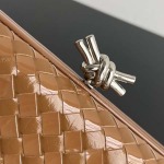 2025年7月7日入荷新作 Bottega Veneta 新作    (717622 25cm)   SIZE:25x10x5 極品/正規品同様/人気/革/バッグ/AJ工場