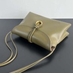 2025年7月7日入荷新作BV秋冬新作806034 Medium Liberta   900  Size：35極品/正規品同様/人気/革/バッグ/AJ工場