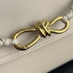 2025年7月7日入荷新作Bv  807068     SIZE:  8.2*  7.2* * 3 極品/正規品同様/人気/革/バッグ/AJ工場