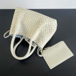 2025年7月7日入荷新作Bv 2025早春新作817166     Size：23*43*14.5cm極品/正規品同様/人気/革/バッグ/AJ工場