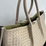 2025年7月7日入荷新作 Bottega Veneta   826830     SIZE:10*7.5*6*5極品/正規品同様/人気/革/バッグ/AJ工場
