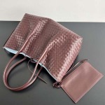 2025年7月7日入荷新作 Bottega Veneta 新作 小号Ciao Ciao  835835     SIZE:26x19x10.5 極品/正規品同様/人気/革/バッグ/AJ工場