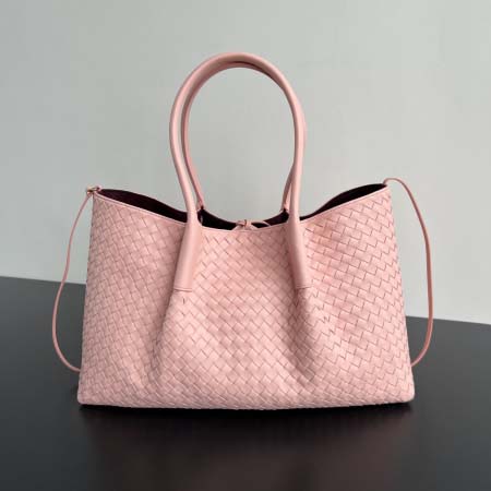 2025年7月7日入荷新作 Bottega Veneta 新...
