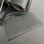 2025年7月7日入荷新作Bv  807068     SIZE:  8.2*  7.2* * 3極品/正規品同様/人気/革/バッグ/AJ工場