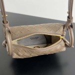 2025年7月7日入荷新作BV新作  Loop   796615   Size：19X12X9cm 極品/正規品同様/人気/革/バッグ/AJ工場