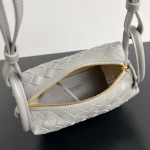 2025年7月7日入荷新作BV新作  Loop   796615   Size：19X12X9cm 極品/正規品同様/人気/革/バッグ/AJ工場