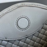 2025年7月7日入荷新作 Bottega Veneta 新作    805739     SIZE:23*11*8 極品/正規品同様/人気/革/バッグ/AJ工場