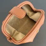 2025年7月7日入荷新作 Bottega Veneta 新作 Lauren 1980 796564   SIZE:31.5x16.5x11 極品/正規品同様/人気/革/バッグ/AJ工場