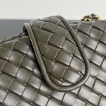 2025年7月7日入荷新作 Bottega Veneta 新作Lauren 1980    804038    SIZE:27x15x8 極品/正規品同様/人気/革/バッグ/AJ工場