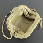 2025年7月7日入荷新作 Bottega Veneta 新作Lauren 1980    804038    SIZE:27x15x8 極品/正規品同様/人気/革/バッグ/AJ工場