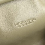 2025年7月7日入荷新作 Bottega Veneta 新作Lauren 1980    804038    SIZE:27x15x8 極品/正規品同様/人気/革/バッグ/AJ工場