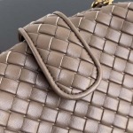 2025年7月7日入荷新作 Bottega Veneta 新作Lauren 1980    804038    SIZE:27x15x8 極品/正規品同様/人気/革/バッグ/AJ工場