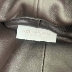 2025年7月7日入荷新作 Bottega Veneta 新作Lauren 1980    804038    SIZE:27x15x8 極品/正規品同様/人気/革/バッグ/AJ工場