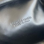 2025年7月7日入荷新作 Bottega Veneta 新作Lauren 1980    804038    SIZE:27x15x8 極品/正規品同様/人気/革/バッグ/AJ工場