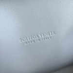 2025年7月7日入荷新作 Bottega Veneta 新作Lauren 1980    785807     SIZE:31.5x16.5x11 極品/正規品同様/人気/革/バッグ/AJ工場