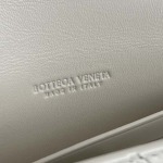 2025年7月7日入荷新作 Bottega Veneta Clutch    741511      SIZE:31x13x3 極品/正規品同様/人気/革/バッグ/AJ工場