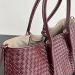 2025年7月7日入荷新作 Bottega Veneta2025早春 817166  1450  Size：23*43*14極品/正規品同様/人気/革/バッグ/AJ工場