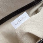 2025年7月7日入荷新作 Bottega Veneta intrecciato 795287    SIZE:  50cm* 27*24cm 極品/正規品同様/人気/革/バッグ/AJ工場