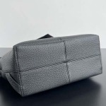 2025年7月7日入荷新作 Bottega Veneta新作 Sawyer   815807     SIZE:25*17*12極品/正規品同様/人気/革/バッグ/AJ工場