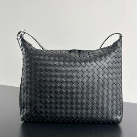 2025年7月7日入荷新作 Bottega Veneta新作...