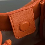 2025年7月7日入荷新作 Bottega Veneta新作   827475   SIZE:21x17x16 極品/正規品同様/人気/革/バッグ/AJ工場