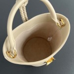 2025年7月7日入荷新作 Bottega Veneta 25早春新作Liberta    815244       SIZE:22x18x15 極品/正規品同様/人気/革/バッグ/AJ工場