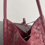 2025年7月8日入荷新作#Bottega Veneta   2023  740898    hin30x26x2CM極品/正規品同様/人気/革/バッグ/AJ工場