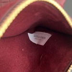 2025年7月8日入荷新作#Bottega Veneta   2023  740898    hin30x26x2CM極品/正規品同様/人気/革/バッグ/AJ工場