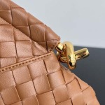 2025年7月8日入荷新作#Bottega Veneta   2023  740898    hin30x26x2CM極品/正規品同様/人気/革/バッグ/AJ工場