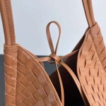 2025年7月8日入荷新作#Bottega Veneta   2023  740990    hin37.5x44x2CM極品/正規品同様/人気/革/バッグ/AJ工場