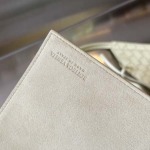 2025年7月8日入荷新作#Bottega Veneta   2023  740990    hin37.5x44x2CM極品/正規品同様/人気/革/バッグ/AJ工場