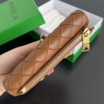 2025年7月8日入荷新作#Bottega Veneta   Amdiamo  776031   14x8.5x2 極品/正規品同様/人気/革/バッグ/AJ工場