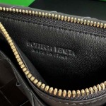 2025年7月8日入荷新作#Bottega Veneta   Amdiamo  776031   14x8.5x2 極品/正規品同様/人気/革/バッグ/AJ工場