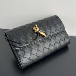 2025年7月8日入荷新作#Bottega Veneta   Andiamo741504   19x11.5x3  極品/正規品同様/人気/革/バッグ/AJ工場