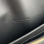 2025年7月8日入荷新作#Bottega Veneta   Andiamo741504   19x11.5x3  極品/正規品同様/人気/革/バッグ/AJ工場