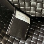 2025年7月8日入荷新作#Bottega Veneta   2023Clicker 730969  bottega      38x25x10極品/正規品同様/人気/革/バッグ/AJ工場