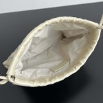 2025年7月8日入荷新作#Bottega Veneta     Dustbag 816987       21x16.6x1   極品/正規品同様/人気/革/バッグ/AJ工場