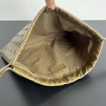 2025年7月8日入荷新作#Bottega Veneta     Dustbag 796728   32x23 極品/正規品同様/人気/革/バッグ/AJ工場