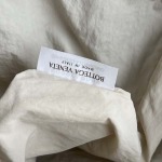 2025年7月8日入荷新作#Bottega Veneta      Dustbag 796728  32x23 極品/正規品同様/人気/革/バッグ/AJ工場