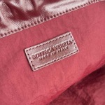 2025年7月8日入荷新作#Bottega Veneta     Dustbag 796728   32x23 極品/正規品同様/人気/革/バッグ/AJ工場