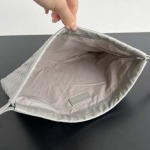 2025年7月8日入荷新作#Bottega Veneta     Dustbag 796728   32x23 極品/正規品同様/人気/革/バッグ/AJ工場