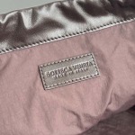 2025年7月8日入荷新作#Bottega Veneta     Dustbag 796728   32x23 極品/正規品同様/人気/革/バッグ/AJ工場