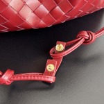 2025年7月8日入荷新作#Bottega Veneta     Dustbag 796728   32x23 極品/正規品同様/人気/革/バッグ/AJ工場