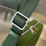 2025年7月8日入荷新作B2022710048   24.5x15x6   極品/正規品同様/人気/革/バッグ/AJ工場