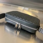 2025年7月8日入荷新作B2022710048   24.5x15x6   極品/正規品同様/人気/革/バッグ/AJ工場