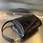 2025年7月8日入荷新作#Bottega Veneta  Hobo knot730965 Knot       31x23x14  極品/正規品同様/人気/革/バッグ/AJ工場