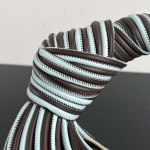 2025年7月8日入荷新作#Bottega Veneta    Mini  Jodie  755540     28x23x8極品/正規品同様/人気/革/バッグ/AJ工場