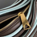 2025年7月8日入荷新作#Bottega Veneta    Mini  Jodie  755540     28x23x8極品/正規品同様/人気/革/バッグ/AJ工場