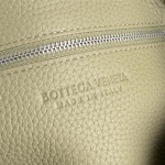 2025年7月8日入荷新作#Bottega Veneta     Diago  795637     22.5x16.5x5.5  極品/正規品同様/人気/革/バッグ/AJ工場