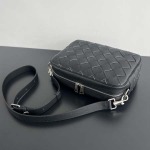 2025年7月8日入荷新作#Bottega Veneta    755925  BV       29x19.5x7.5 極品/正規品同様/人気/革/バッグ/AJ工場